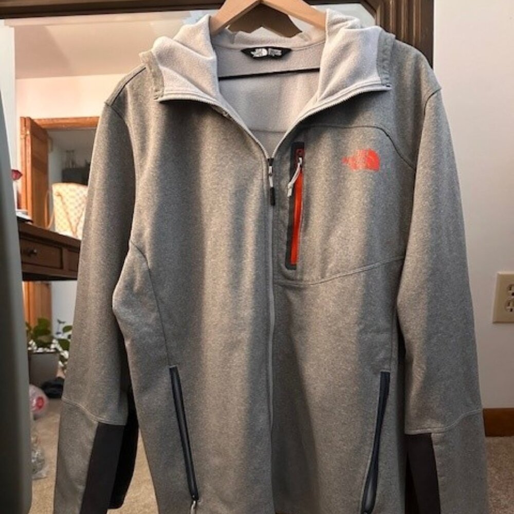Men's North Face zip up jacket